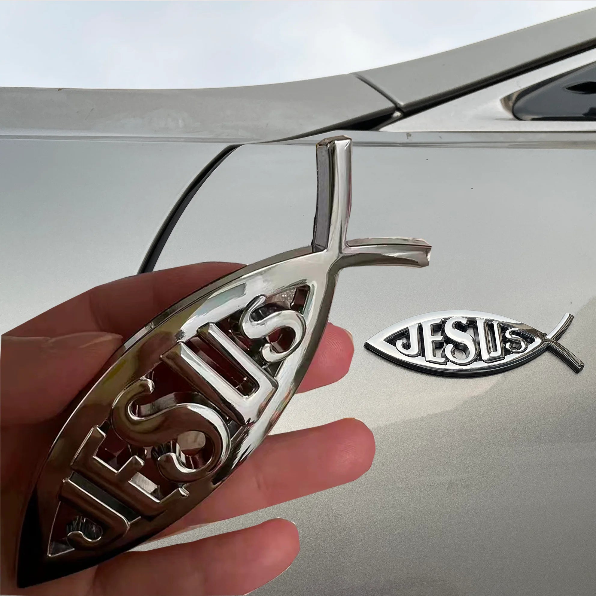 Metal Jesus Fish Stickers Applicable to Car Trunk, Fender and Rear