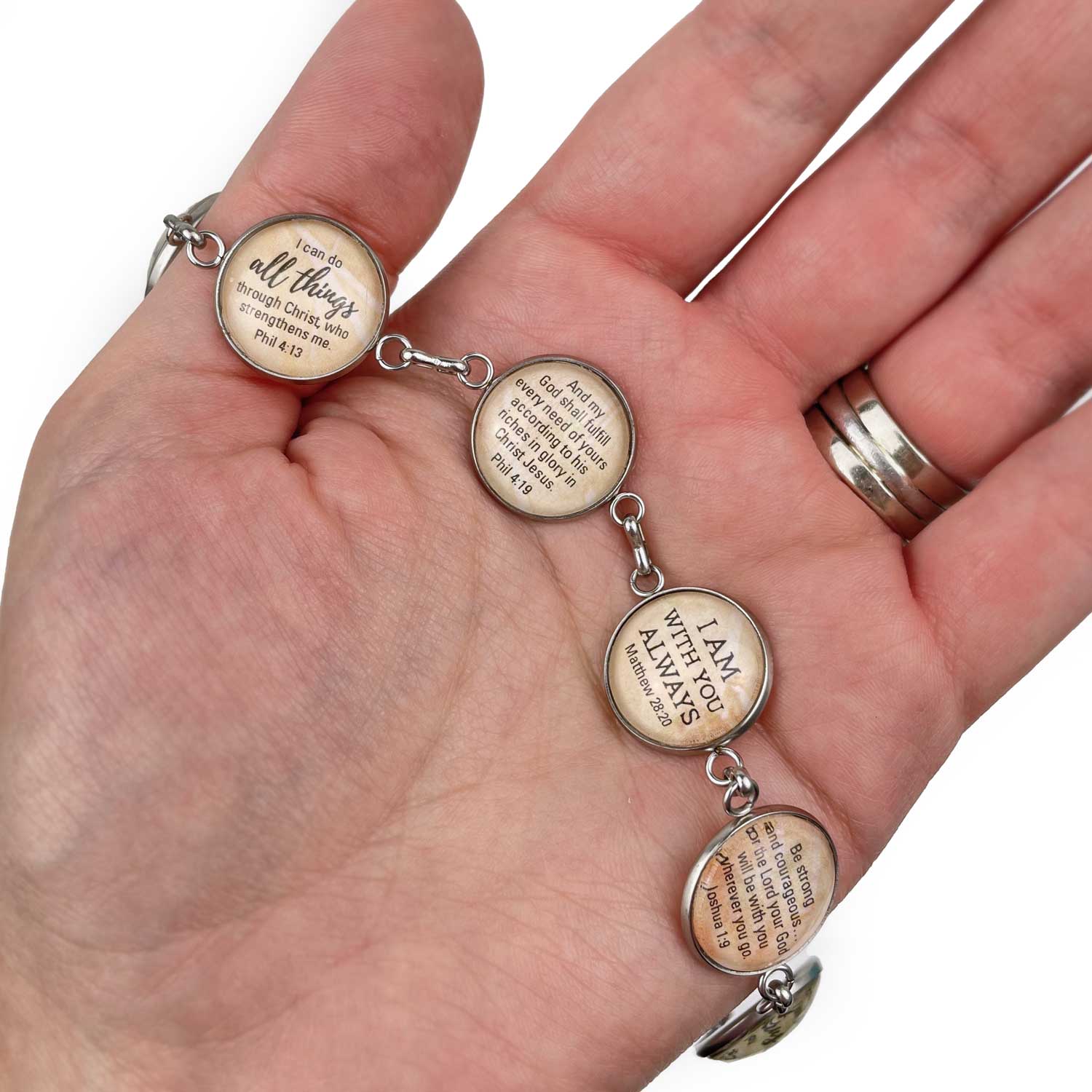 Christian Conversation Hearts Valentine's Scripture Bracelet – Glass